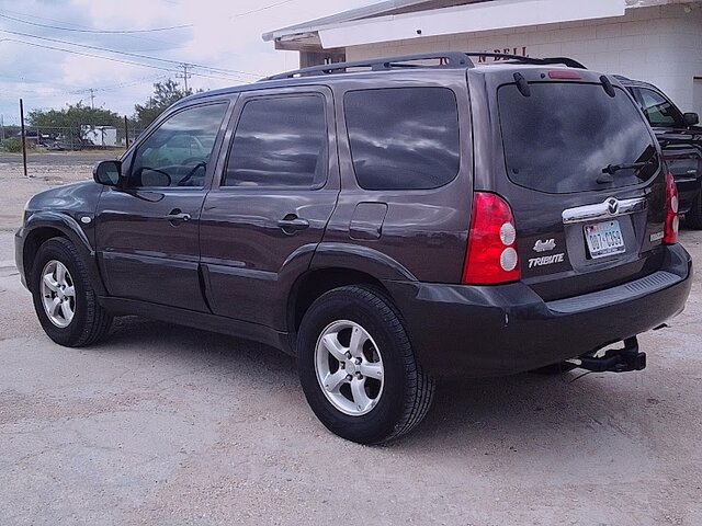  Mazda Tribute à San Angelo chez Hargraves Quality Cars and Trucks