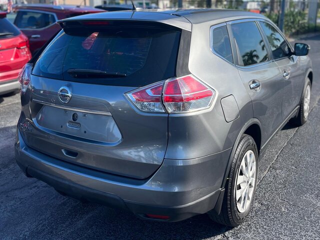 Pre-Owned NISSAN ROGUE at POMPANO BEACH, FL 33060 in Doozy Auto