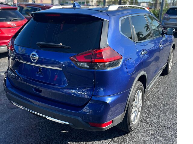 Pre-Owned NISSAN ROGUE at POMPANO BEACH, FL 33060 in Doozy Auto