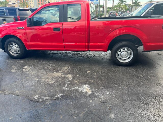 Pre-Owned FORD F150 at POMPANO BEACH, FL 33060 in Doozy Auto