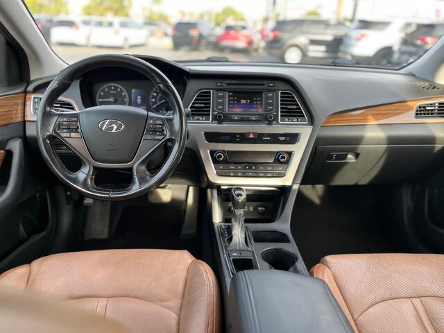 Pre-Owned HYUNDAI SONATA at POMPANO BEACH, FL 33060 in Doozy Auto