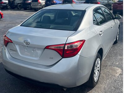 Pre-Owned TOYOTA COROLLA at POMPANO BEACH, FL 33060 in Doozy Auto