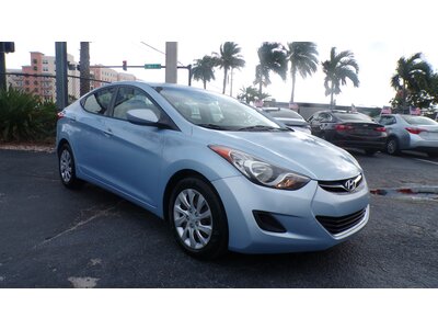 Pre-Owned HYUNDAI ELANTRA at POMPANO BEACH, FL 33060 in Doozy Auto