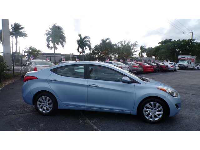 Pre-Owned HYUNDAI ELANTRA at POMPANO BEACH, FL 33060 in Doozy Auto