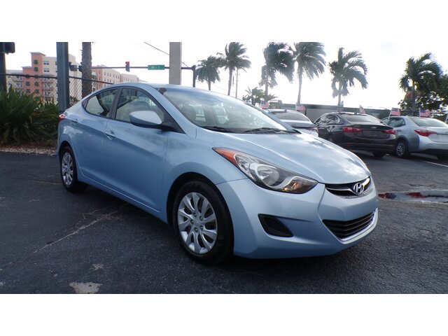 Pre-Owned HYUNDAI ELANTRA at POMPANO BEACH, FL 33060 in Doozy Auto