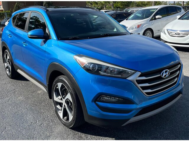 Pre-Owned HYUNDAI TUCSON at POMPANO BEACH, FL 33060 in Doozy Auto