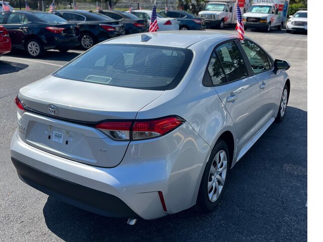 Pre-Owned TOYOTA COROLLA at POMPANO BEACH, FL 33060 in Doozy Auto