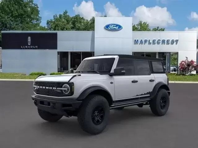 New FORD BRONCO at izmo Ford Emporio Demosite in San Francisco