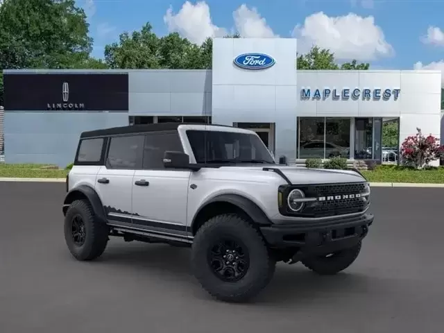 New FORD BRONCO at izmo Ford Emporio Demosite in San Francisco