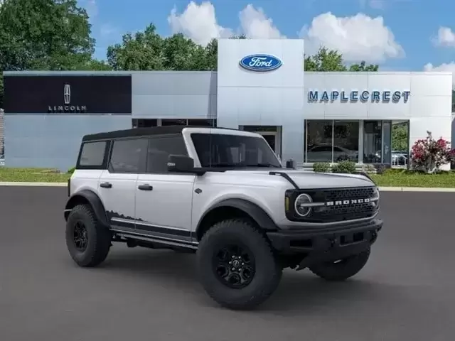 New FORD BRONCO at izmo Ford Emporio Demosite in San Francisco