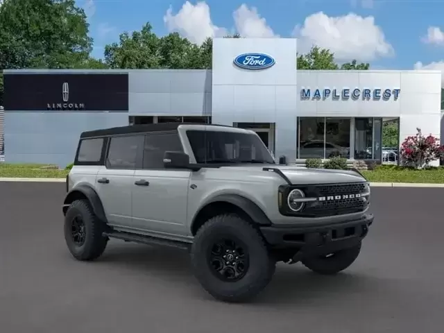 New FORD BRONCO at izmo Ford Emporio Demosite in San Francisco