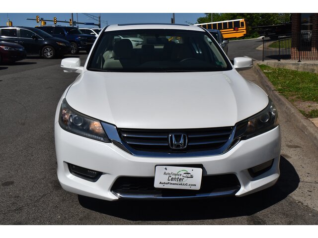 Pre-Owned HONDA ACCORD at Auto Finance Center in Woodbridge