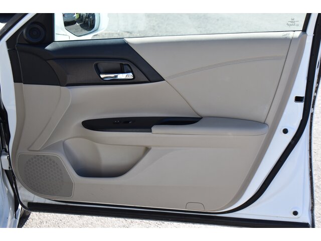 Pre-Owned HONDA ACCORD at Auto Finance Center in Woodbridge