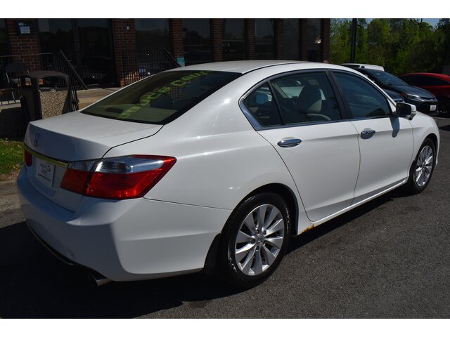 Pre-Owned HONDA ACCORD at Auto Finance Center in Woodbridge